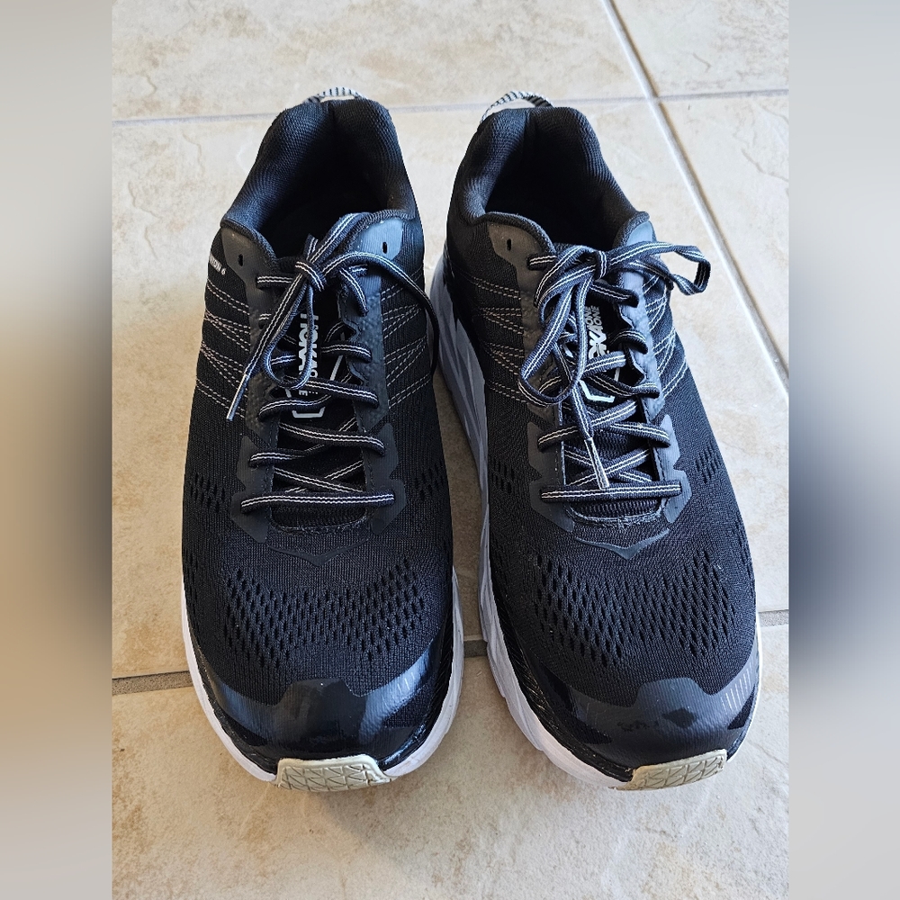 HOKA One One Clifton 6 size 12